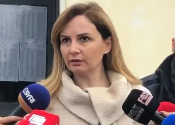 Tabaku nga Vora: PS dhe LSI kanë bashkuar votat në KZAZ për të larguar komisionerët tanë