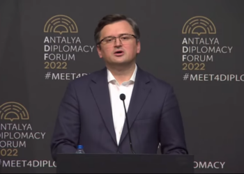 Përfundon takimi/ Kuleba: Mariupol po vuan, shpresoj që Rusia të lejojë evakuimin e fëmijëve