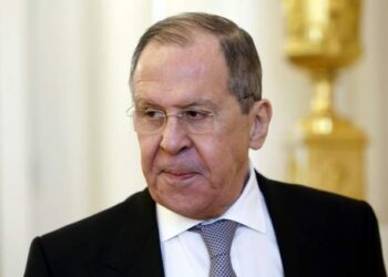 “Shpresë për kompromis”/ Lavrov: Bisedimet e paqes mes Moskës dhe Kievit, jo të lehta