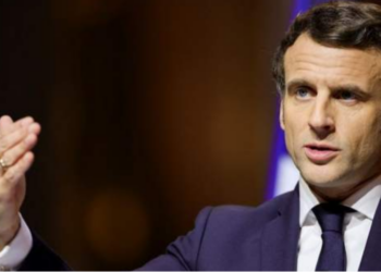 “S’po përmbush deklaratat e mëdha për refugjatët ukrainas”/ Macron kritikon Britaninë: Udhëtonin qindra kilometra për të aplikuar për vizë