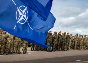 Perëndimi kundër Putin: Duhet t’i konsiderojmë të gjitha opsionet për ndërhyrjen e NATO-s në luftë!