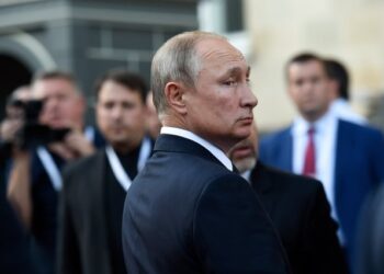 Analiza e CNN: Fjalimi ‘stalinist’ i Putin tregon se gjërat nuk po shkojnë sipas planit për Rusinë