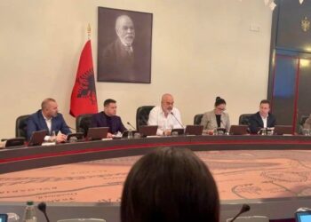 Lëvizja e Ramës para protestës për çmimet: Paketa e rezistencës ndaj pasojave të krizës po merr formë…