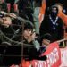 VIDEO/ “Provokim” për serbët: Tifozi skocez bën simbolin e shqiponjës në stadiumin e Beogradit dhe “tërbon”…!