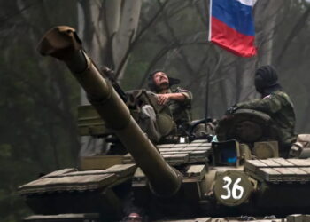 “Nuk tërhiqemi”/ Shefi i spiunazhit rus: Fati i vendit po vendoset! Po përjetojmë një moment historik