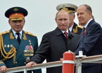 FOTO/ Tërbohet Putin, pas dështimit në Ukrainë arreston dy nga 007-at e tij
