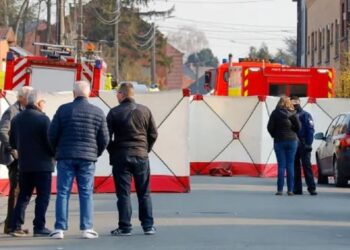 Makina hyn me shpejtësi mes turmës në Belgjikë, vdesin 6 persona