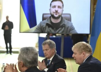 Një muaj nga nisja e luftës/ Zelensky kërkesë NATO-s: Na jepni 1 % të armëve të Aleancës për të mposhtur Rusinë