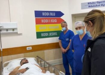 “Ka qenë vërtetë natë e mirë”/ Ministrja Manastirliu tek Trauma për të lënduarit nga aksidenti: Keni shpëtuar për mrekulli