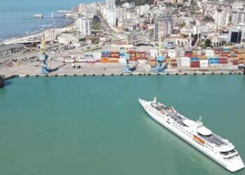 “E bukura e Adriatikut” në Durrës/ Rama: Do të jetë një mrekulli kur të stacionohet në portin ‘i bukuri i Mesdheut’
