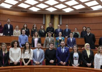 ‘Kryeqyteti Evropian i Rinisë’, Veliaj pret 24 të rinj nga Ballkani Perëndimor: Këtë vit…