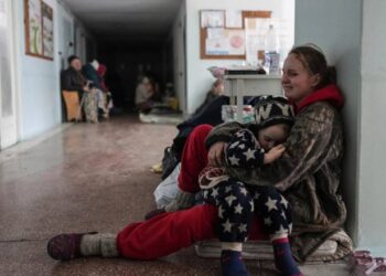 Akuza: Rusët rrëmbyen 150 fëmijë në Mariupol, pjesa dërrmuese ishin shtruar në spital