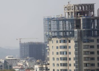 Tregu i banesave/ Rriten me 45% çmimet në 9 vitet e fundit, kryeson Tirana
