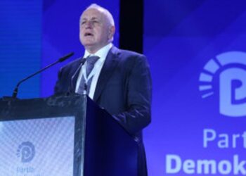 “Kjo qeveri i ka kaluar rolin Serbisë”/ Por Tritan Shehu harron rolin e tij dhe të Berishës në kohën e Luftrave të ish-Jugosllavisë