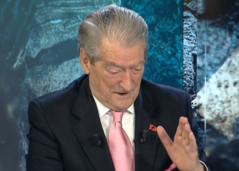 Zgjedhjet e krerëve të PD/ Berisha: Asnjë selektim, kush deshi, garoi. Formulari i dekriminalizimit…!