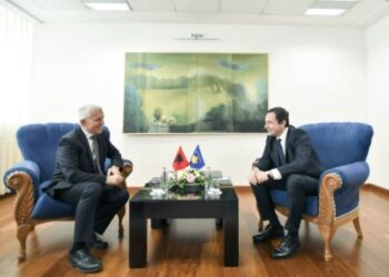 Albin Kurti pret në takim ambasadorin e Shqipërisë në Kosovë Qemal Minxhozin, ja për çfarë u bisedua