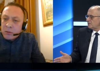 VIDEO/ “Ndroqi rrinte në zyrën tënde”! Gazetari shpërthen ndaj Vasilit: Netë të tëra te Gjiri i Lalëzit, ishte produkt i Ilir Metës