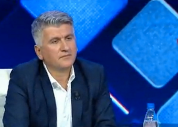 “Ambasadorja nuk flet në mënyrë personale”/ Gjekmarkaj pas vizitës në DASH: Për Berishën u fol në parim