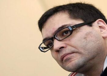 FOTO/ “Iku dhe një”! Humb jetën gazetari rus që kritikonte Vladimir Putin, mister shkaku i vdekjes