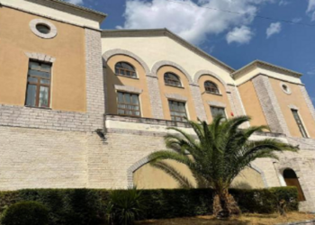 “Heshtja 2″/ Dhanë certifikata pronësie në zonat bregdetare: Gjykata ka lënë në burg tre zyrtarët e Kadastrës