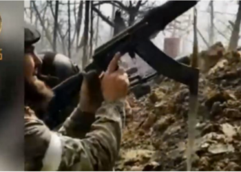 I armatosur rëndë/ Lideri çeçen rikthehet në Ukrainë, qëllon me armë dhe bomba