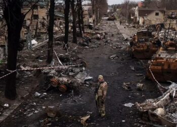 VIDEO/ Meshkujt nën 50-vjeç u zhveshën lakuriq dhe u ekzekutuan: Detaje rrëqethëse nga mizoritë ruse në Bucha, u qëlluan për vdekje para fëmijëve të mitur