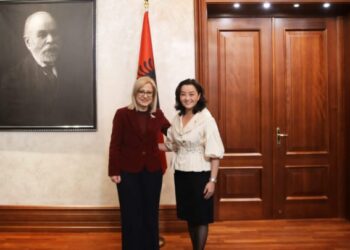 Zbardhet takimi i Yuri Kim me kryetaren e Kuvendit, Nikolla: U diskutua për thellimin e reformave dhe…