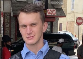 FOTO/ Oficeri shqiptar i forcave speciale në Filadelfia plagoset me armë zjarri gjatë një operacioni