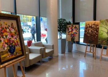 Credinsbank vazhdon me nismën për të mbështetur artin duke shndërruar degën qendrore në ekspozita përartiste!