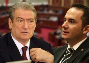 “Axhendë okulte”/ Salianji në grupin e PD: Ata që s’njohin vendimin e gjykatës, dorëzuan çelësat. Berisha, ndal sulmet ndaj Yuri Kim