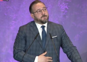 PS prezanton aplikacionin AKTIVIST! Xhafaj shpjegon idenë dhe si do aplikohet: Tur shpjegimi në gjithë Shqipërinë!
