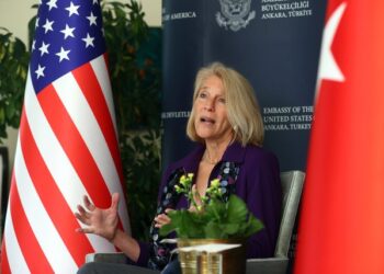 E dërguara e Blinken në Shqipëri: Berisha dhe Meta, dy politikanët e lartë që janë jashtë axhendës së takimeve