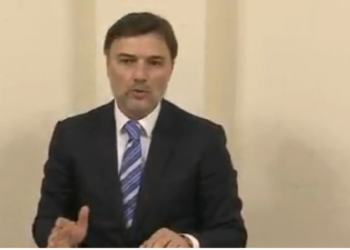 “S’kam gjetur mirëkuptimin e Berishës”/ Alibeaj: Kam bërë thirrje dhe akte për bashkim. Një javë debate, më mbështesin Basha…!