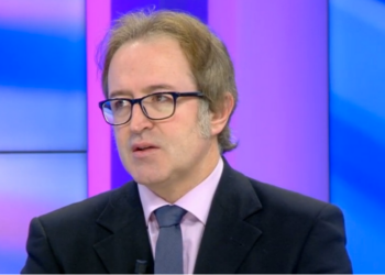 “Shqiptarët u lanë pa opozitë”/ Alizoti: Duhet grup negociatorësh për të zgjidhur krizën në PD, Alibeaj të dorëhiqej