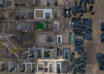 Ministri i Jashtëm: S’do të ketë më Bucha nëse NATO dërgon më shumë armë në Ukrainë