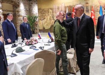 Rinisin negociatat Kiev-Moskë, ja kur pritet që Putin të telefonojë sot Erdogan