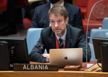 Ambasadori i Shqipërisë në OKB: Putini po kryen krime të mëdha në Ukrainë. Rusia duhet të mbajë përgjegjësi para drejtësisë!