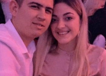 “Më the të lija vetëm të flisje me detin, çfarë fole dashuri?”/ Aksidenti tragjik i mori jetën të resë, i fejuari prek me fjalët