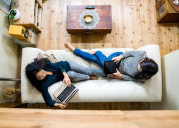 Me kë do të jetonit më mirë, sipas shenjës suaj të horoskopit