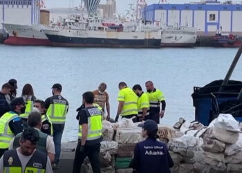 Kapen dy tonë kokainë në Spanjë, vlera mund të arrijë rreth 50 milionë euro, pesë persona në pranga