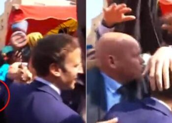 VIDEO/ Dalja e parë publike pas rizgjedhjes President shkon keq për Macron: U sulmua me domate në Paris