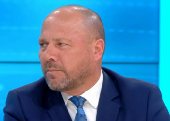 “Rruga e duhur për çdo demokrat”/ Një tjetër deputet mbështet platformën e bashkimit të prezantuar nga Alibeaj: Zgjidhja e vetme