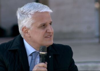 Pas arrestimit të Alqi Bllakos, KQZ i jep zyrtarisht mandatin e deputetit Pandeli Majkos