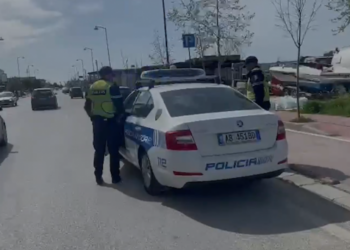Policia rrugore kontrolle të shtuar, rreth 900 gjoba në ditë në Tiranë