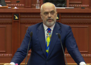 “Presidenti, jo nga kuvendi”/ Rama ndërpret ëndrrën për deputetët, majtas e djathtas. Por hap…!
