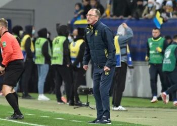 Ukrainasit “armatosen” përpara Botërorit, trajneri: I urrej rusët, dua të vras …