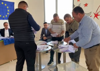 Emri/ Ristrukturimi i PD, mbyllen zgjedhjet për kryetarin e degës së Roskovecit, ja kush shpallet fitues