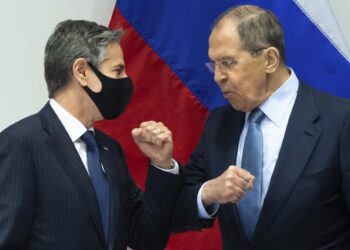 “Retorikë e ndyrë dhe e rrezikshme”, Blinken thirrje botës: Dënoni deklaratat e Lavrov