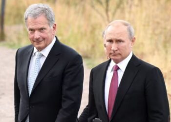 Presidenti i Finlandës i drejtpërdrejtë: E informuan direkt Putinin për “Po-në” tonë për anëtarësimin në NATO!