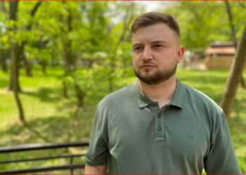 Humbi gruan dhe foshnjën 3-muajshe nga bombardimet ruse/ Ukrainasi prek botën: Humbi e gjithë jeta ime
